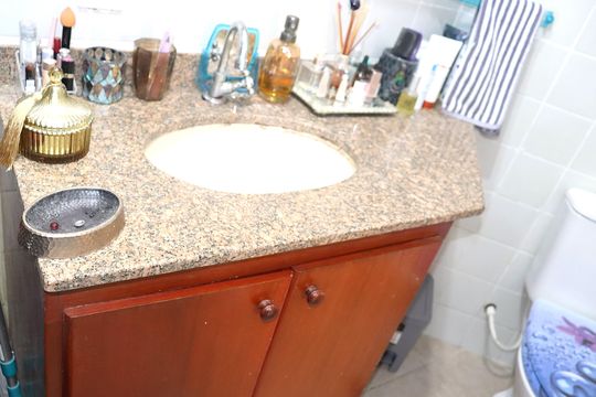 Banheiro de apartamento à venda com 1 quarto, 28m² em Bela Vista, São Paulo