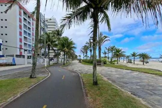 Área externa de casa para alugar com 1 quarto, 37m² em Jardim Real , Praia Grande