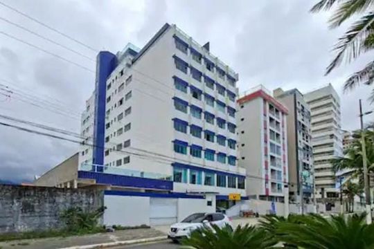 Fachada de casa para alugar com 1 quarto, 37m² em Jardim Real , Praia Grande