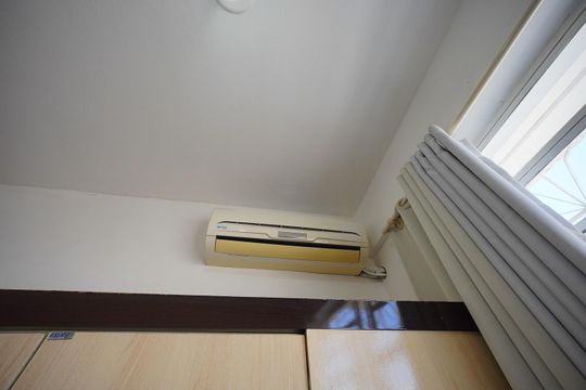 Ar condicionado  de apartamento para alugar com 1 quarto, 40m² em Barreiros, São José