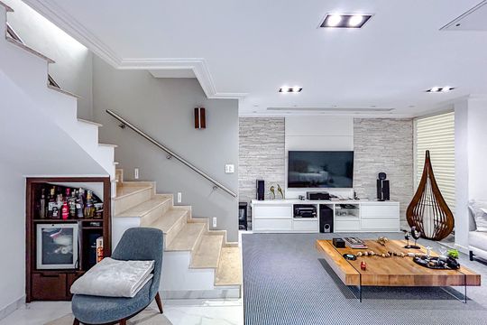 Casa à venda com 2 quartos, 172m² em Jardim Analia Franco, São Paulo