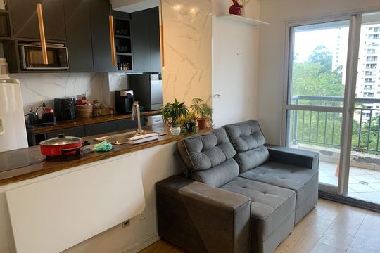 Sala de apartamento à venda com 2 quartos, 51m² em Parque Reboucas, São Paulo