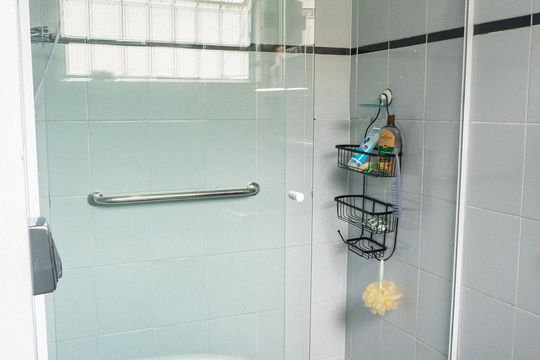 Casa para alugar com 3 quartos, 240m² em Vila Babilonia, São Paulo
