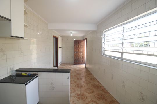Cozinha de casa à venda com 3 quartos, 326m² em Vila Romero, São Paulo