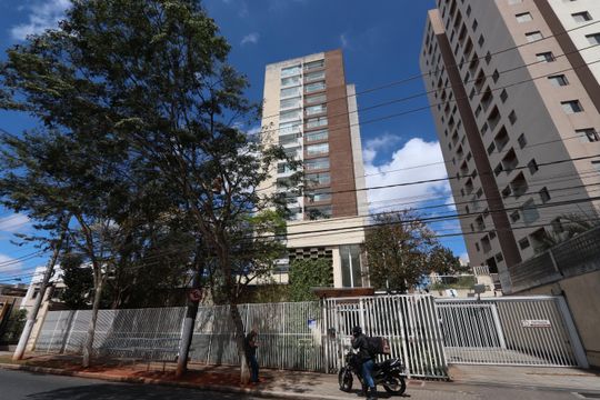 Fachada de apartamento à venda com 2 quartos, 60m² em Vila Ema, São Paulo