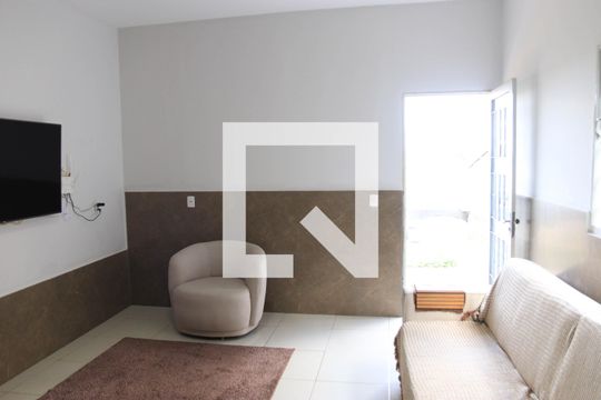 Sala de casa para alugar com 2 quartos, 120m² em Setor Alto do Vale, Goiânia