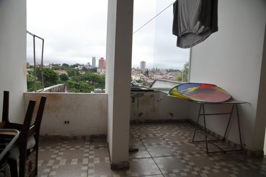 Área  de serviço  de casa para alugar com 4 quartos, 236m² em Nova Petrópolis, São Bernardo do Campo