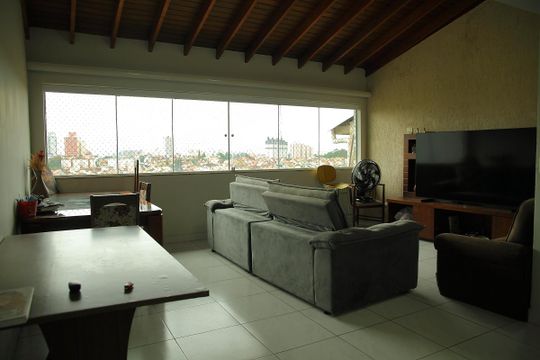 Sala de casa para alugar com 4 quartos, 236m² em Nova Petrópolis, São Bernardo do Campo
