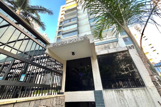 Fachada de apartamento à venda com 3 quartos, 100m² em Vila Mascote, São Paulo