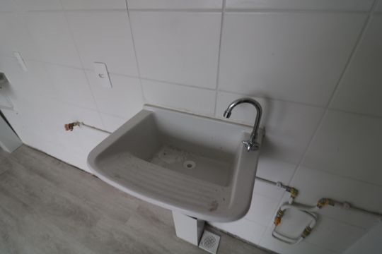 Área de Serviço de apartamento para alugar com 2 quartos, 35m² em Jardim Santa Adelia, São Paulo
