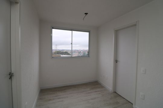 Sala de apartamento para alugar com 2 quartos, 35m² em Jardim Santa Adelia, São Paulo