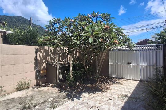 Casa para alugar com 3 quartos, 108m² em Alto Ribeirão Leste, Florianópolis