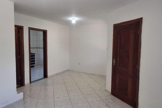 Casa para alugar com 3 quartos, 108m² em Alto Ribeirão Leste, Florianópolis