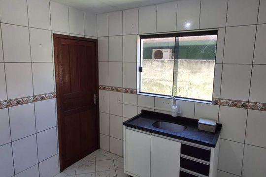 Casa para alugar com 3 quartos, 108m² em Alto Ribeirão Leste, Florianópolis