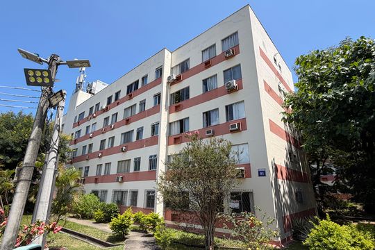 Fachada do bloco de apartamento à venda com 2 quartos, 55m² em Freguesia (jacarepaguá), Rio de Janeiro