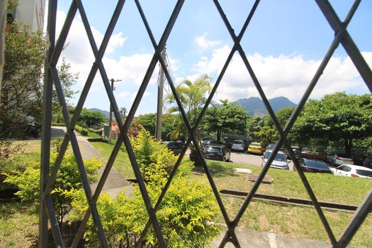 Área de serviço - Vista de apartamento para alugar com 2 quartos, 55m² em Freguesia (jacarepaguá), Rio de Janeiro