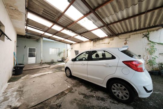 Área externa de casa à venda com 3 quartos, 300m² em Cidade Líder, São Paulo