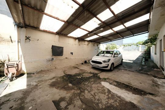 Área externa de casa à venda com 3 quartos, 300m² em Cidade Líder, São Paulo