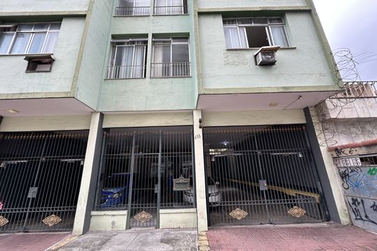 Fachada de apartamento para alugar com 2 quartos, 50m² em Todos Os Santos, Rio de Janeiro