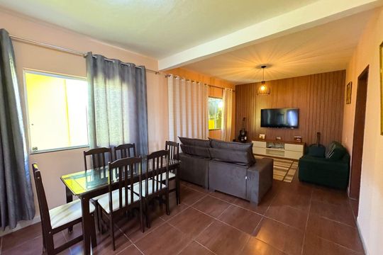 Casa para alugar com 3 quartos, 200m² em Diamante (Barreiro), Belo Horizonte
