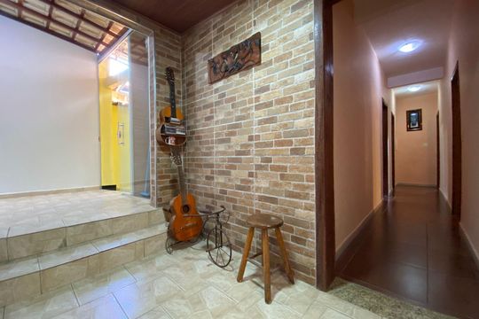 Casa para alugar com 3 quartos, 200m² em Diamante (Barreiro), Belo Horizonte