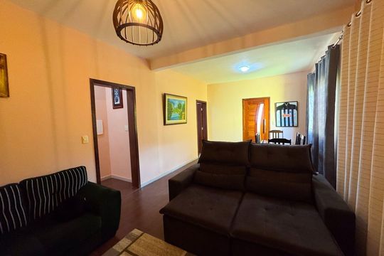 Casa à venda com 3 quartos, 200m² em Diamante (Barreiro), Belo Horizonte