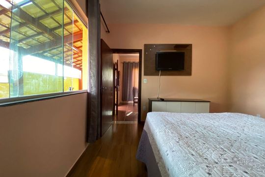 Casa para alugar com 3 quartos, 200m² em Diamante (Barreiro), Belo Horizonte