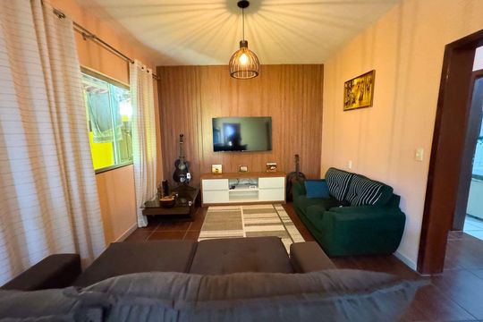 Casa para alugar com 3 quartos, 200m² em Diamante (Barreiro), Belo Horizonte
