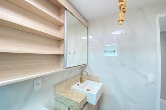 Apartamento à venda com 2 quartos, 70m² em Inhaúma, Rio de Janeiro