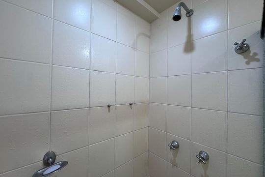 Suíte - Banheiro de apartamento para alugar com 2 quartos, 75m² em Barra da Tijuca, Rio de Janeiro