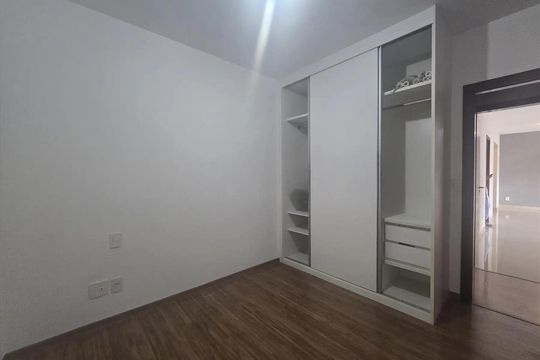 Quarto de apartamento para alugar com 4 quartos, 168m² em Santo Agostinho, Belo Horizonte