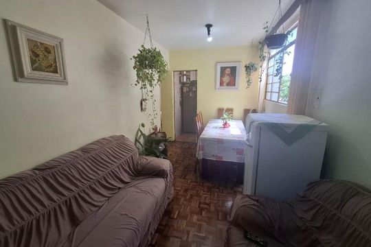 Apartamento à venda com 2 quartos, 65m² em Santa Efigênia, Belo Horizonte