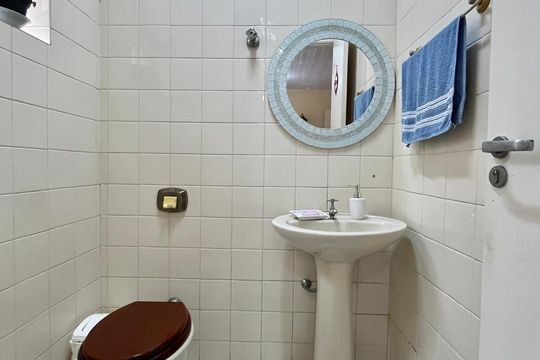 Lavabo de casa para alugar com 3 quartos, 200m² em Centro, Campinas