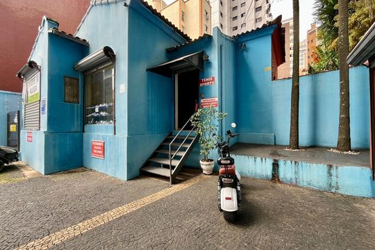Fachada da casa de casa para alugar com 3 quartos, 200m² em Centro, Campinas