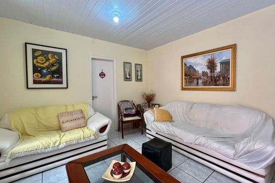 Sala de casa para alugar com 3 quartos, 200m² em Centro, Campinas