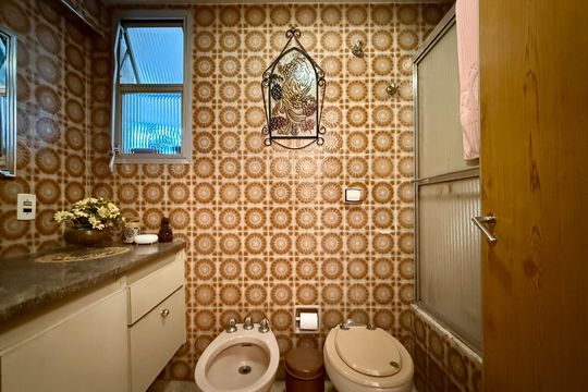 Banheiro Social de apartamento à venda com 3 quartos, 112m² em Santo Amaro, São Paulo