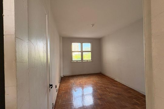 Sala de apartamento à venda com 3 quartos, 94m² em Ingá, Niterói