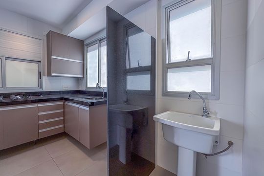 Cozinha de apartamento à venda com 2 quartos, 68m² em Boa Viagem, Belo Horizonte