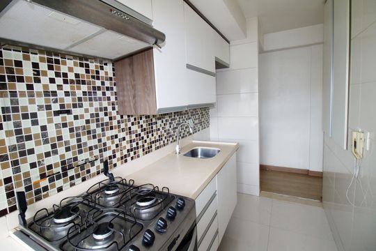 Cozinha de apartamento à venda com 2 quartos, 54m² em Vicente de Carvalho, Rio de Janeiro