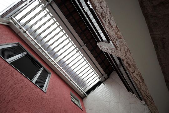 Telhado de casa à venda com 4 quartos, 239m² em Parque Sao Vicente, Santo André