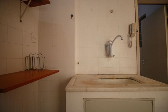 Cozinha de apartamento para alugar com 1 quarto, 21m² em Tijuca, Rio de Janeiro