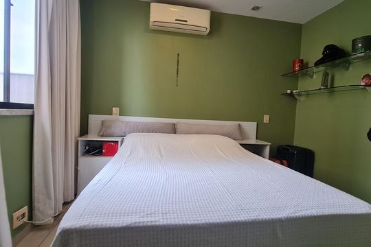 Quarto de apartamento à venda com 4 quartos, 260m² em Icaraí, Niterói