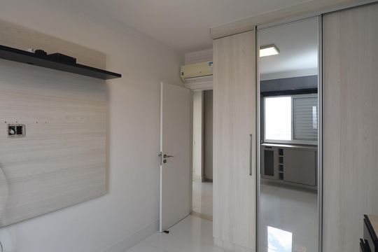 Quarto 3 de apartamento à venda com 4 quartos, 388m² em Vila Maria Alta, São Paulo
