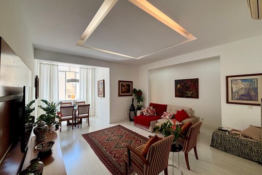 Apartamento à venda com 3 quartos, 120m² em Copacabana, Rio de Janeiro