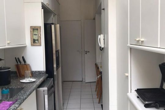 Casa à venda com 3 quartos, 180m² em Moema, São Paulo