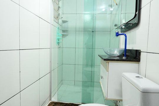 Casa à venda com 6 quartos, 350m² em Água Branca, Contagem