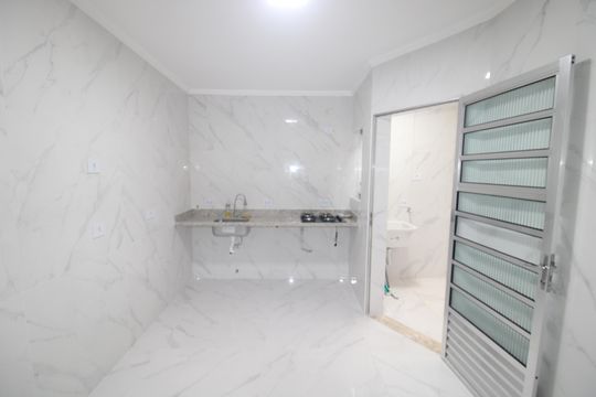 Cozinha de casa de condomínio à venda com 3 quartos, 110m² em Chora Menino, São Paulo