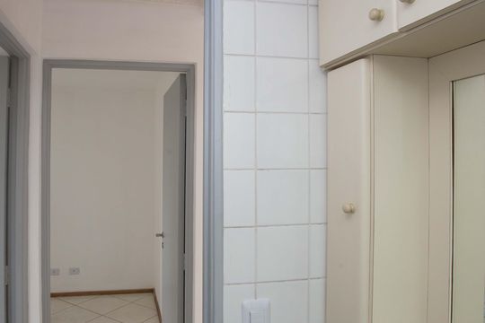 Banheiro de apartamento para alugar com 2 quartos, 53m² em Vila Santa Luzia, Diadema