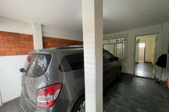 Garagem de casa para alugar com 3 quartos, 91m² em Vila Universitaria, São Paulo