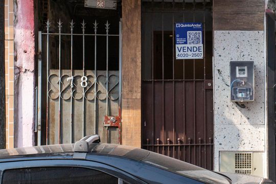 Fachada de casa à venda com 2 quartos, 80m² em Vila Capela, São Paulo